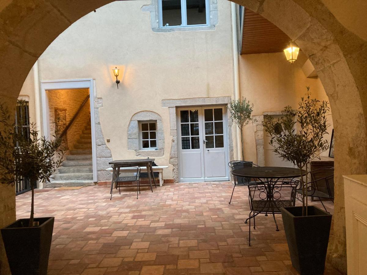 Maison La Tourelle بوم ليه دام المظهر الخارجي الصورة