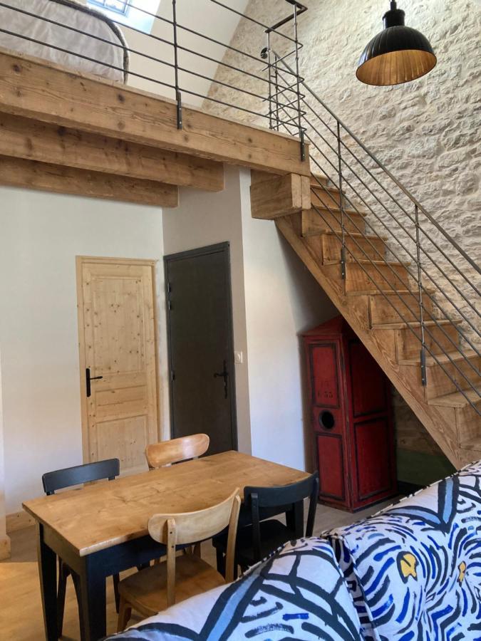 Maison La Tourelle بوم ليه دام المظهر الخارجي الصورة